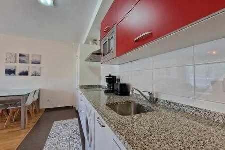 Apartament Apartamento Con Piscina Llanes Zewnętrze zdjęcie